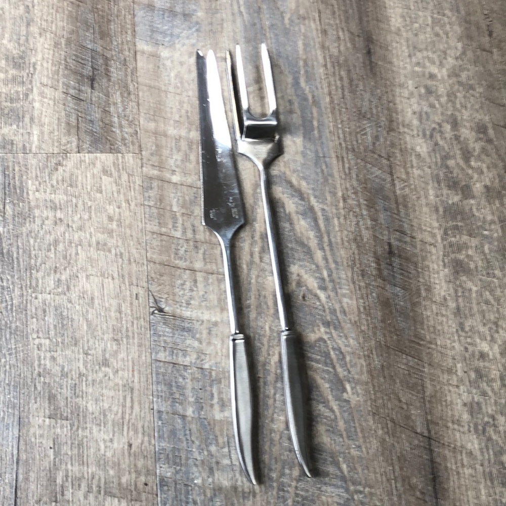 Latama carving set